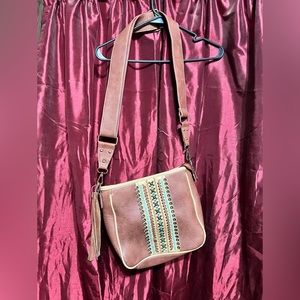 Blazin Roxx concealed carry purse